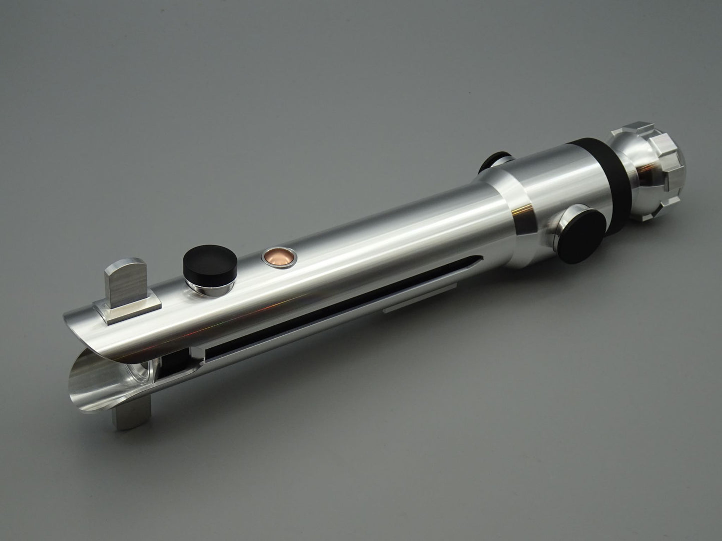 Snips Ahsoka Tano Clone Wars Lightsaber Lichtschwert Main